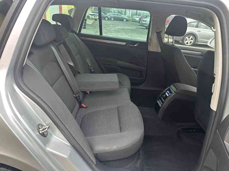 Škoda Superb 2.0TDi 1MAJ/Serv.Knih/ČR/DPH - foto 18