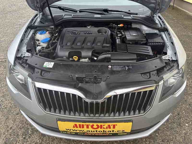 Škoda Superb 2.0TDi 1MAJ/Serv.Knih/ČR/DPH - foto 22