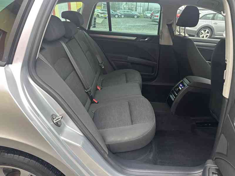 Škoda Superb 2.0TDi 1MAJ/Serv.Knih/ČR/DPH - foto 17