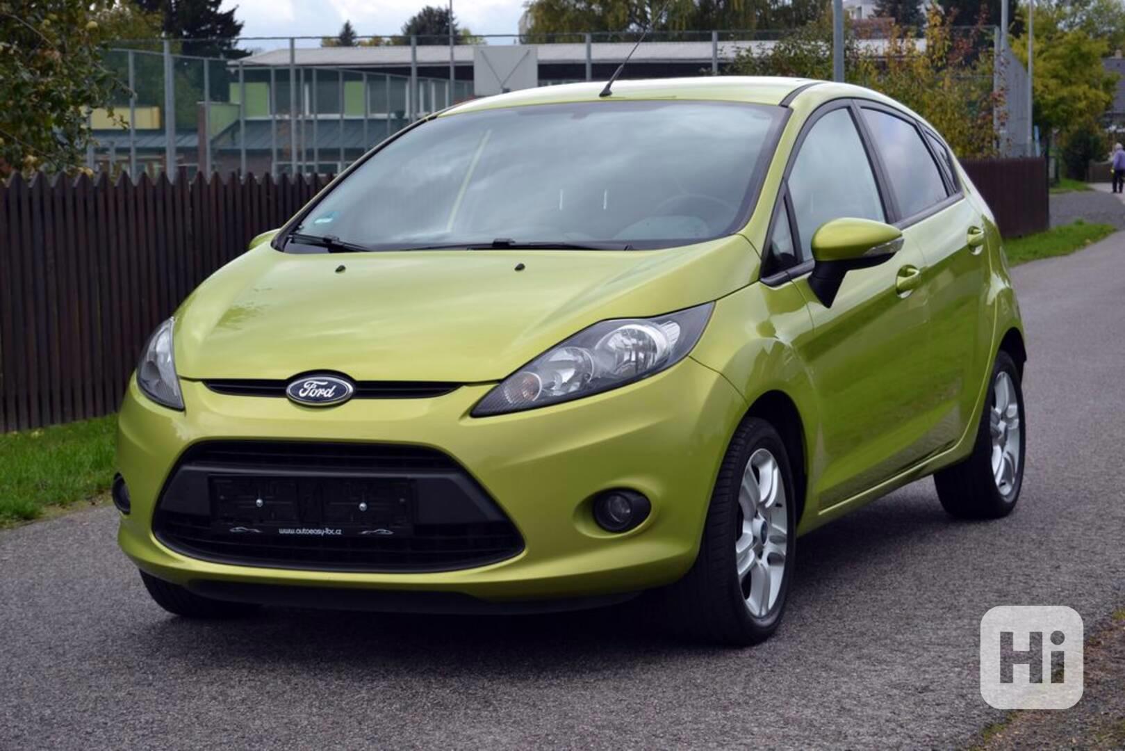 Ford Fiesta 1.25i 16V 60kW Color Edition - foto 1