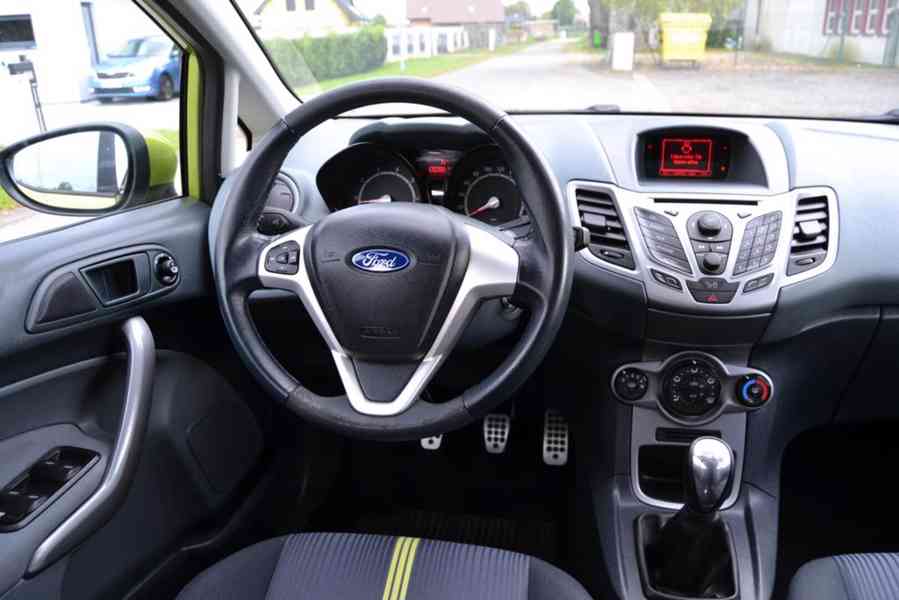 Ford Fiesta 1.25i 16V 60kW Color Edition - foto 7