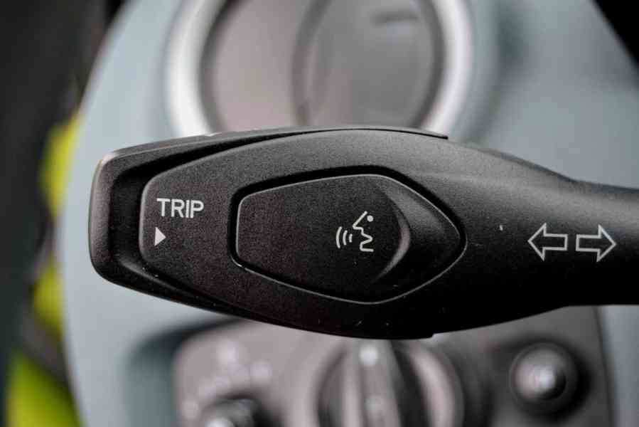 Ford Fiesta 1.25i 16V 60kW Color Edition - foto 10