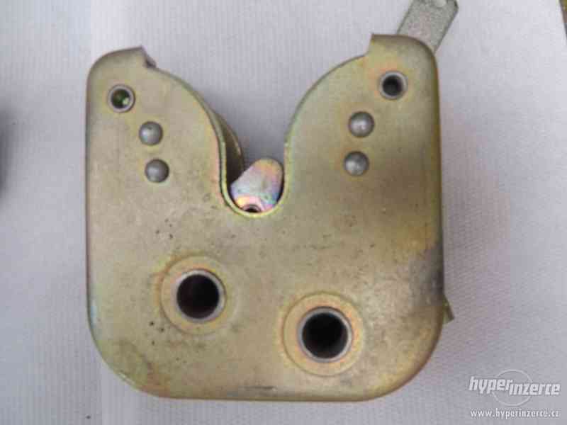 Hydraulický adregát na sklápění kabiny - foto 4