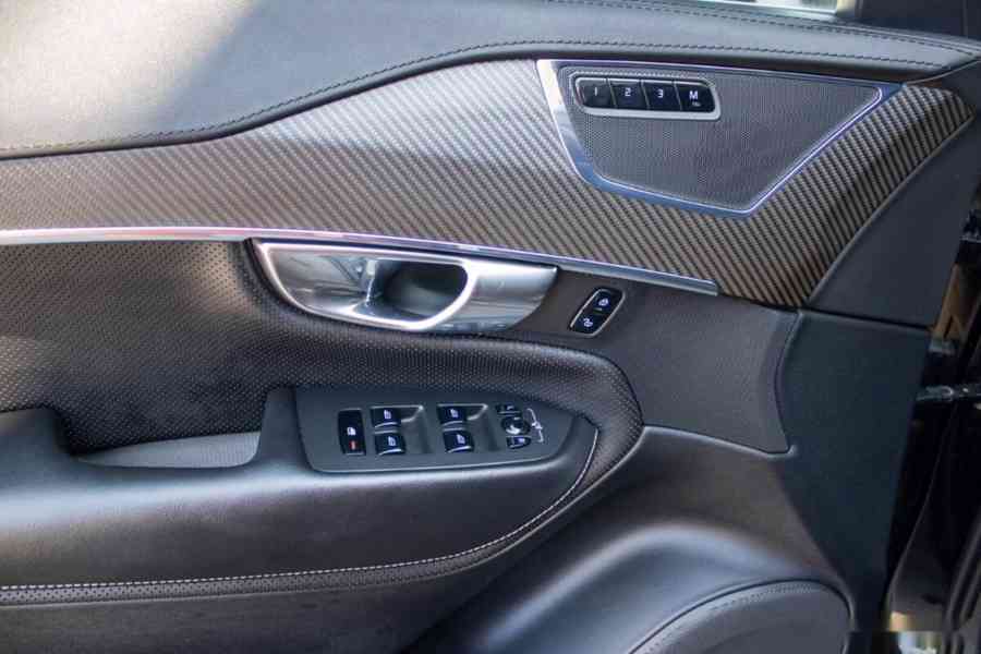 Volvo XC90 XC 90 D5 Drive-E R-Design AWD A/T AJ na SPLÁTKY - foto 14