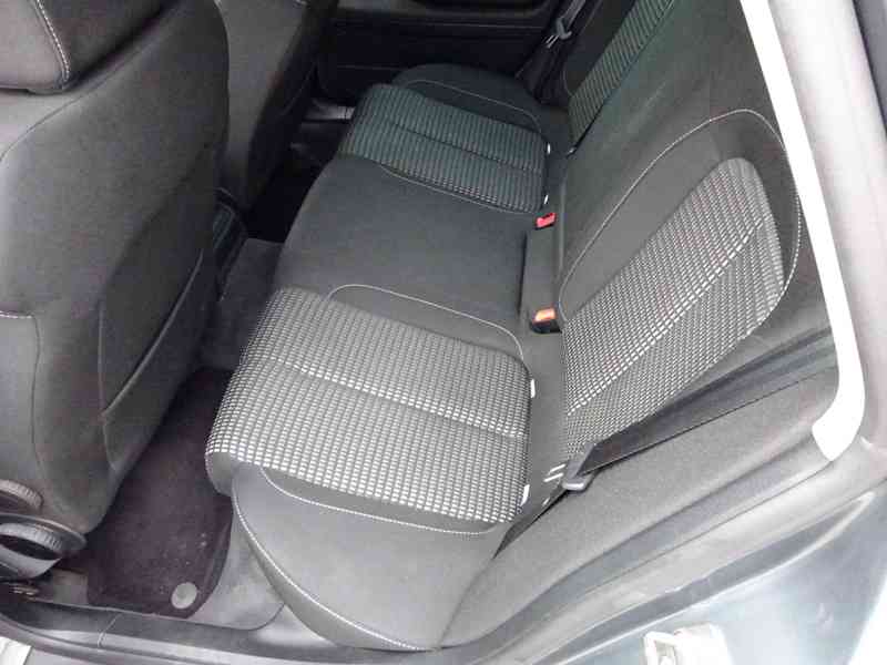 Seat Exeo 2.0 TDI Combi r.v.2012 (125 kw) - foto 14