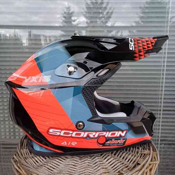 Motokrosová přilba Scorpion VX-16 + brýle - foto 5