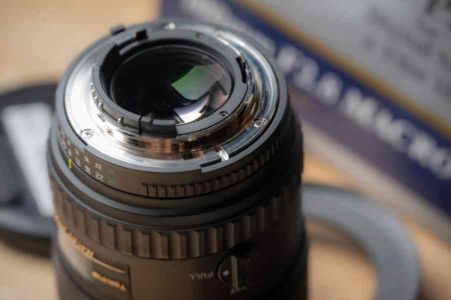 Nikon Tokina AT-X 100 F2,8 Macro objektiv - foto 6