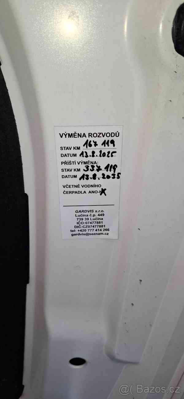 Audi A4 Avant 2,0 - foto 6