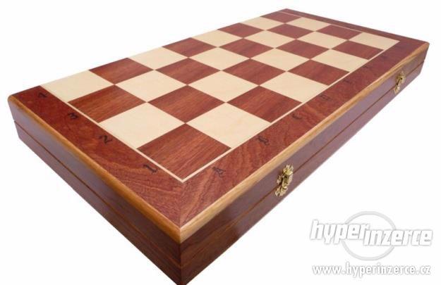dřevěné šachy vyřezávané ZAMKOWE velké 106A mad - foto 6