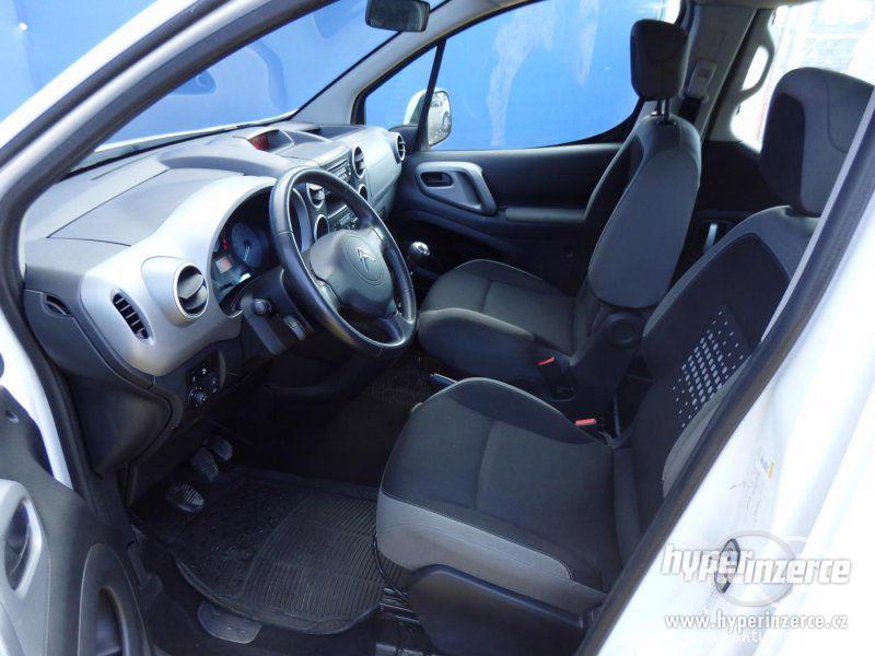 Citroën Berlingo 1.6, nafta, r.v. 2015 - foto 19
