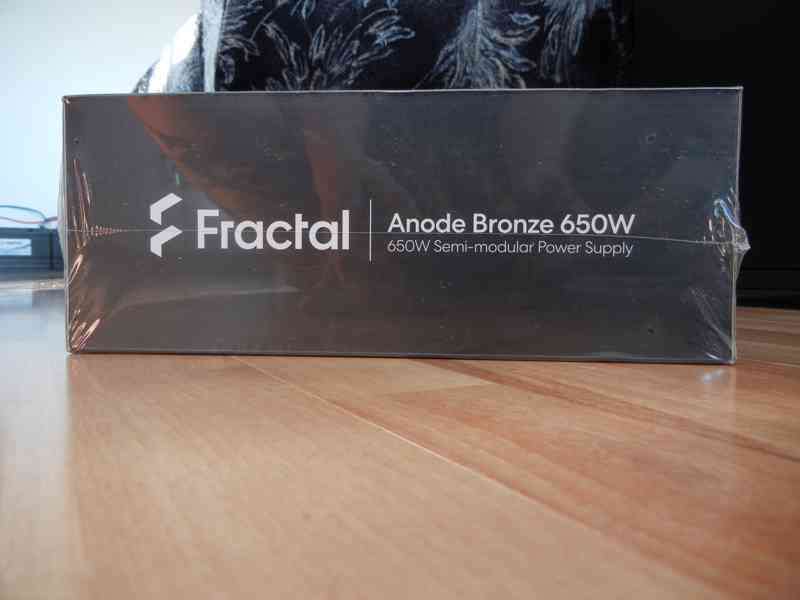 Počítačový zdroj Fractal Design Anode Bronze 650W - foto 3
