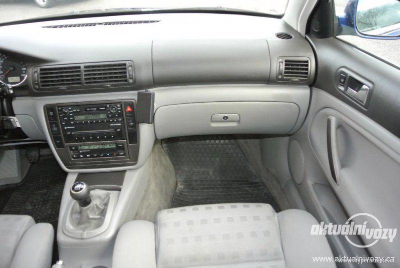 Volkswagen Passat 2.0, benzín, vyrobeno 2002, el. okna, STK, centrál, klima - foto 5