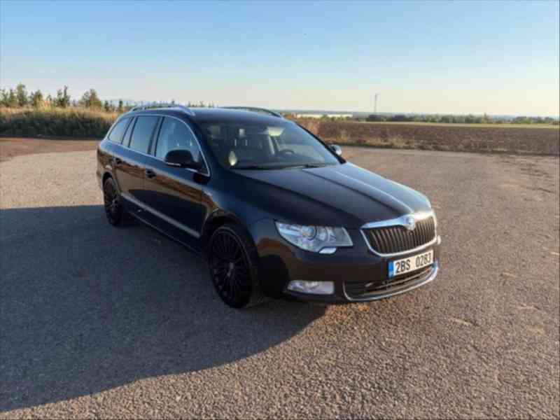Škoda Superb 3,6   V6 L&K DSG DPH F1 4X4 - foto 1