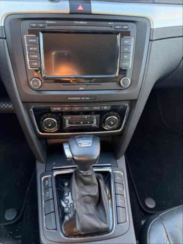 Škoda Superb 3,6   V6 L&K DSG DPH F1 4X4 - foto 7