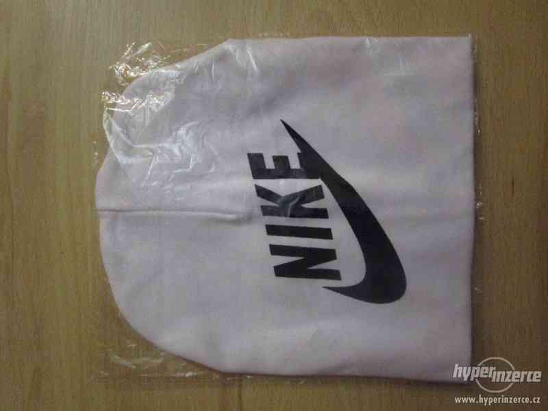 jarní/podzimní čepice Nike pro děti - foto 2