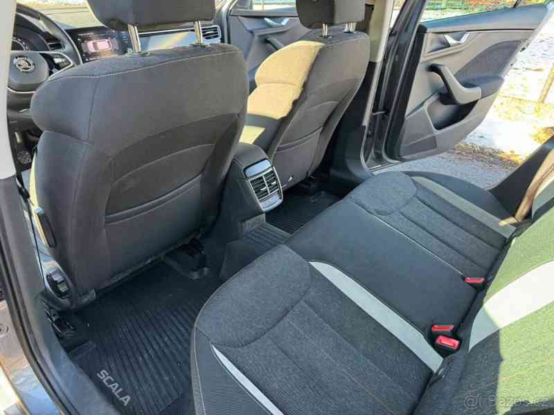 Škoda Scala 1,0   81kW, r.v. 2022, najeto 38tis. - foto 11