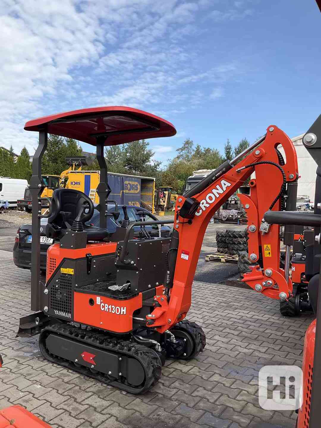 Bagr Yanmar CR13OH - PROFI, 1300 kg roztahovací - foto 1