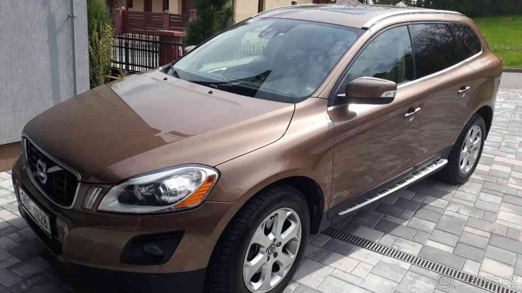 Volvo XC60 - foto 1