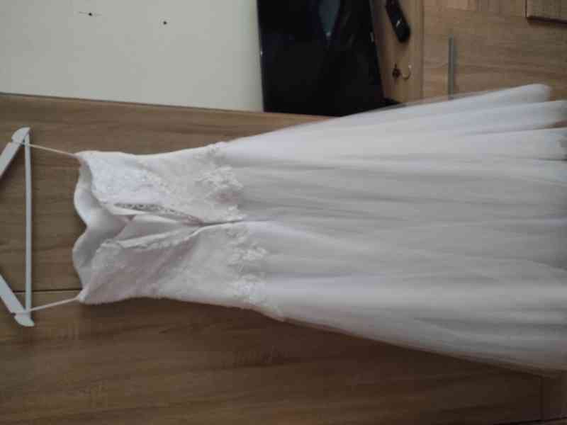 Svatební šaty  - foto 2