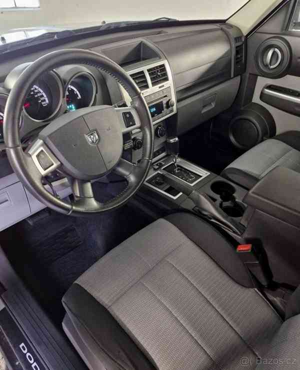 Dodge Nitro 2,8   L CRD - foto 20