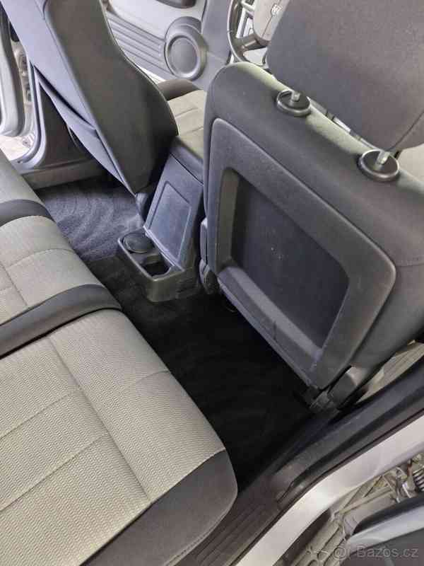 Dodge Nitro 2,8   L CRD - foto 16