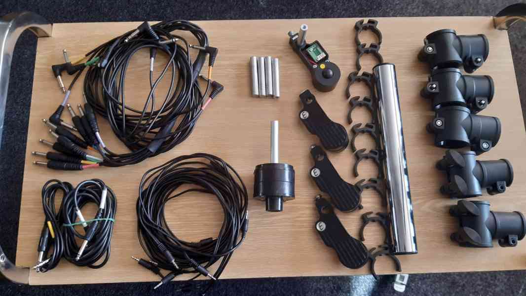 Síťové blány, snímače, kabeláž, příchytky, redukce atd. - foto 7