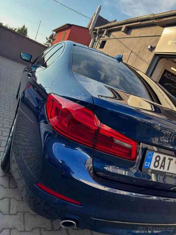 BMW Řada 5 3,0   530d - foto 7