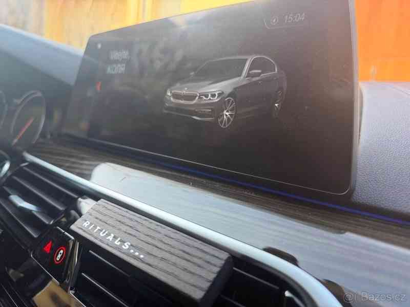 BMW Řada 5 3,0   530d - foto 3