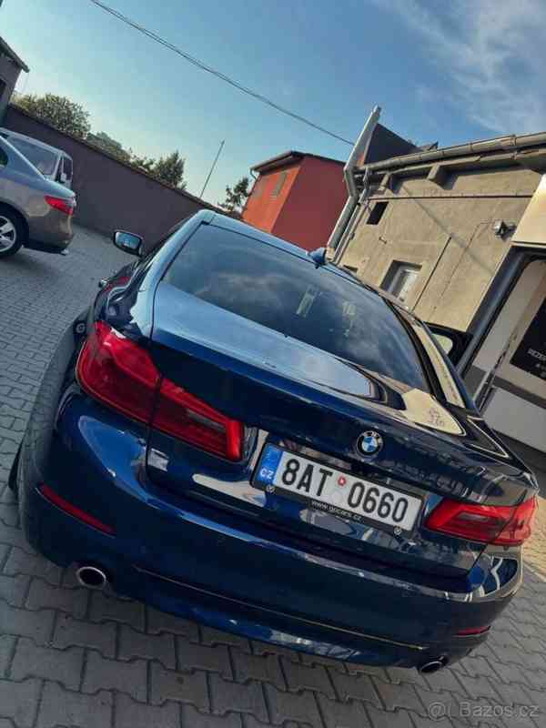 BMW Řada 5 3,0   530d - foto 5