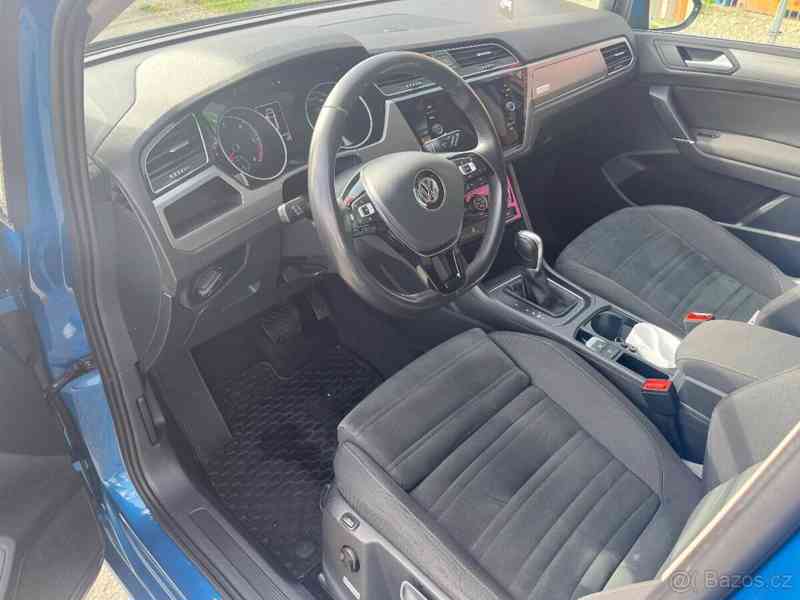 Volkswagen Touran 2,0 TDI 110kW - foto 12