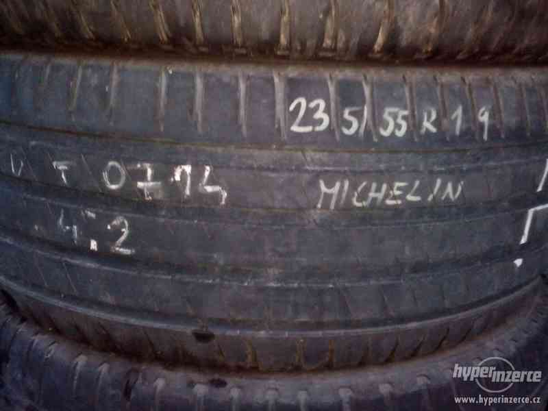 235/55 R19 letní Michelin - foto 3