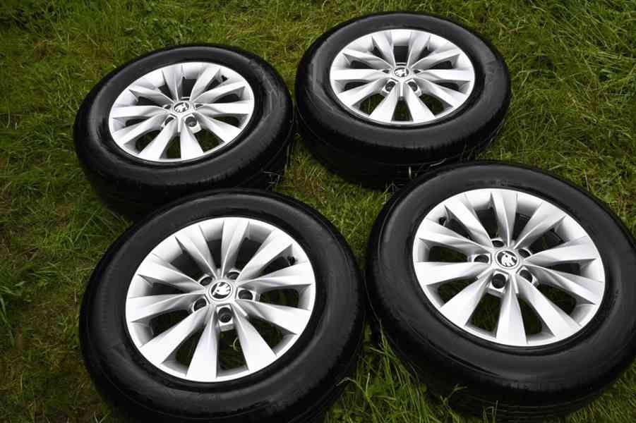 Alu kola 16 Castor Karoq + letní pneu Continental - foto 2