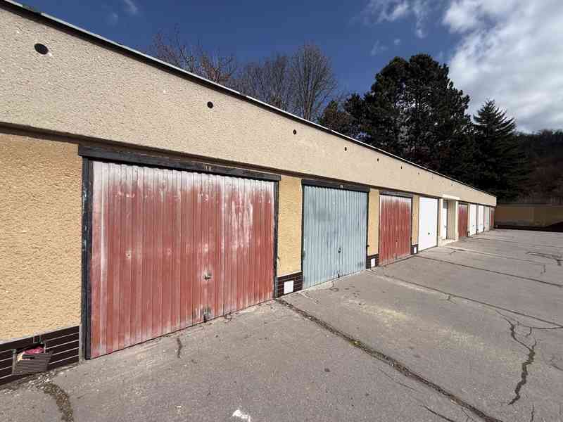 NABÍDKA PRONÁJMU GARÁŽE  V BRNĚ – KOMÍNĚ, NA ULICI ŘEZÁČOVA - foto 12