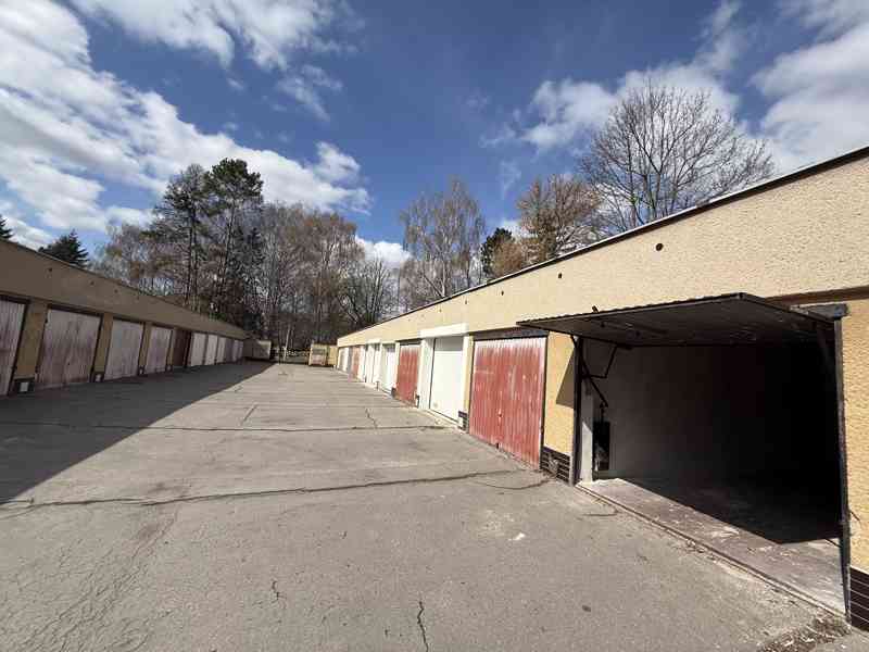 NABÍDKA PRONÁJMU GARÁŽE  V BRNĚ – KOMÍNĚ, NA ULICI ŘEZÁČOVA - foto 10