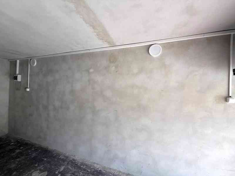 NABÍDKA PRONÁJMU GARÁŽE  V BRNĚ – KOMÍNĚ, NA ULICI ŘEZÁČOVA - foto 7