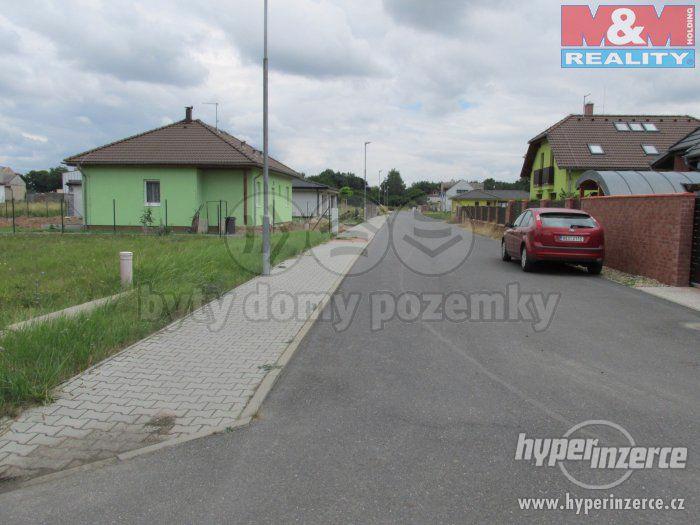 Stavební parcela Nymburk - foto 1