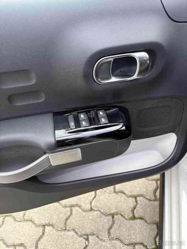 Citroën C3 1,2   PureTech 110, 2020, 92 tis. km - foto 11