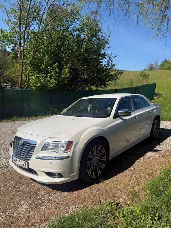 Lancia Thema 3,0   V6 CRD, 176 kW, 2012 - foto 7