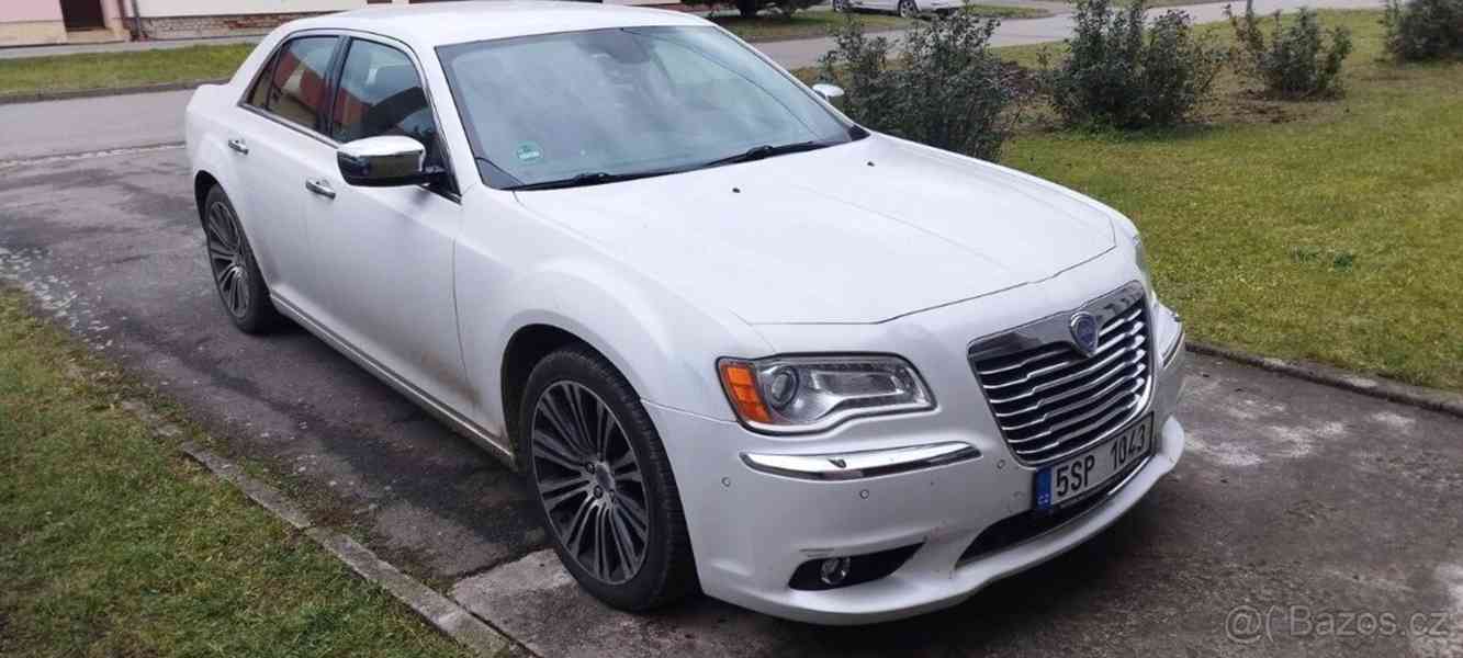 Lancia Thema 3,0   V6 CRD, 176 kW, 2012 - foto 1