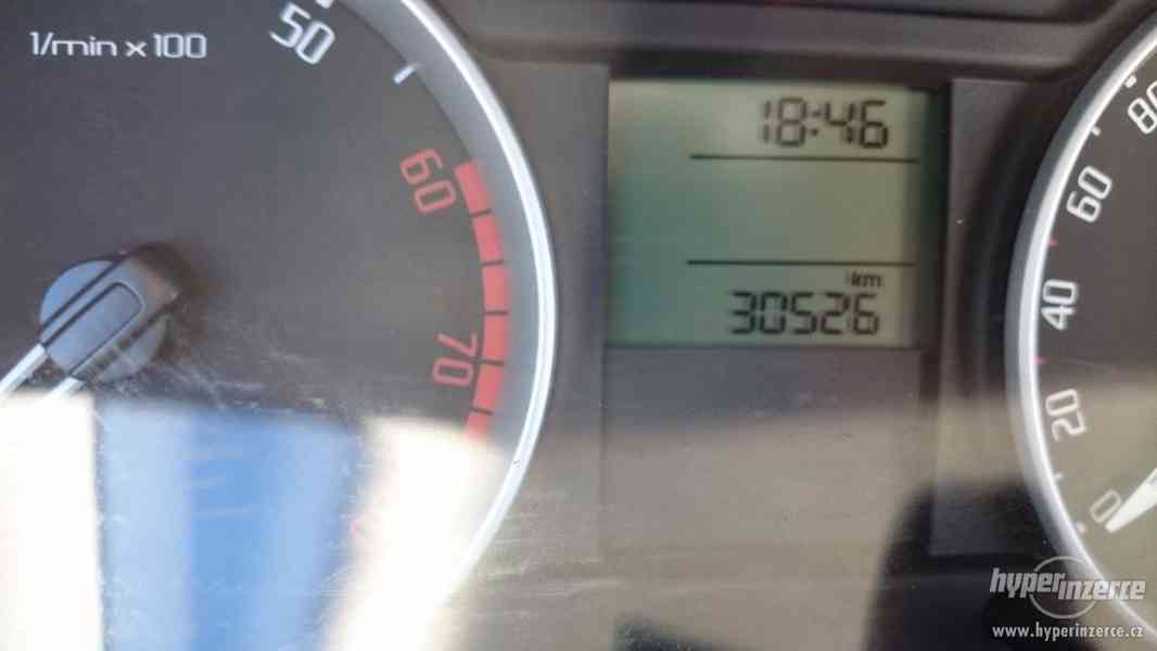 Škoda Fabia II., r.v.2008 - foto 6