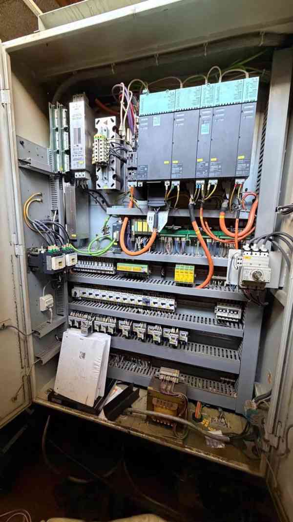 SPINNER MC 650 P CNC obráběcí centrum 2 palety - foto 3