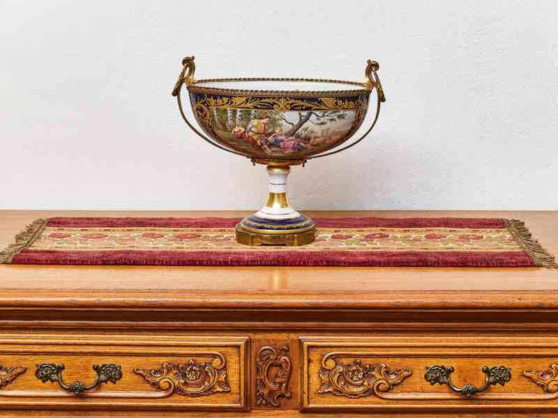 Francouzský ručně malovaný porcelánový nástolec – Porcelaine - foto 2