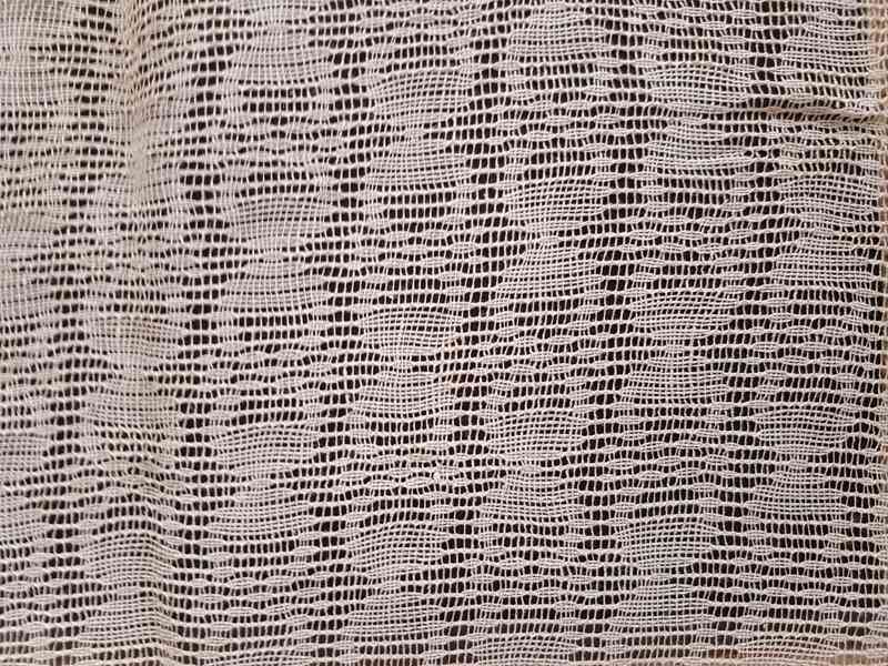 Starožitná ručně háčkovaná záclona 1 - foto 2