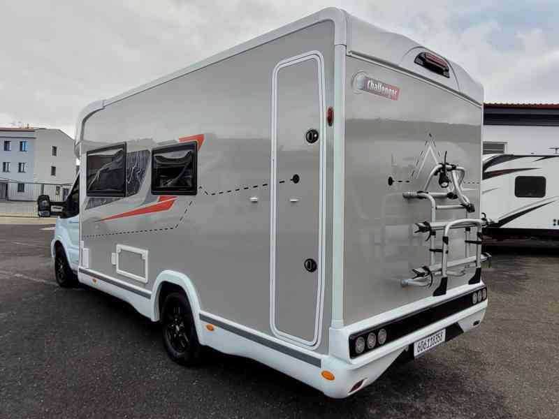 Ford 170PS Automat, Challenger 260 Premium Graphite Paket - foto 5