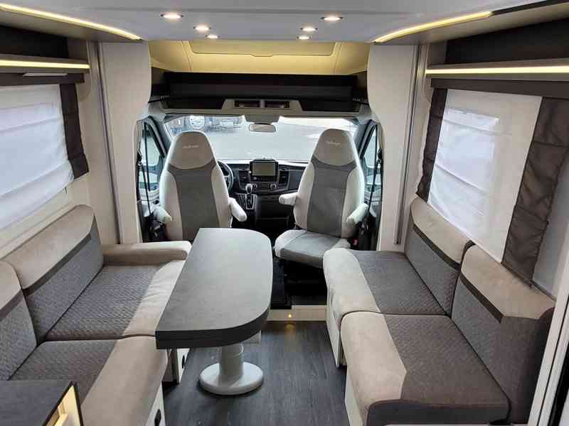 Ford 170PS Automat, Challenger 260 Premium Graphite Paket - foto 13