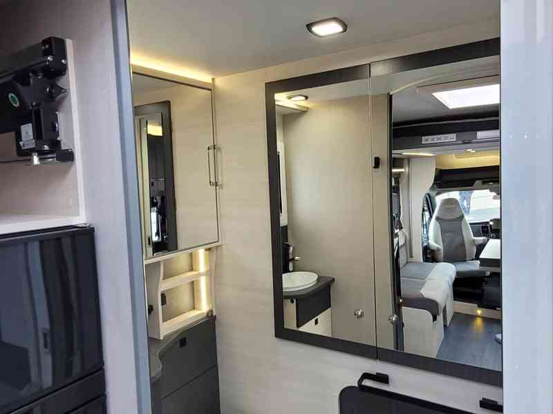 Ford 170PS Automat, Challenger 260 Premium Graphite Paket - foto 23
