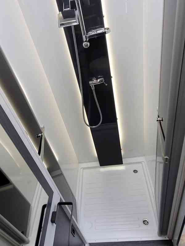 Ford 170PS Automat, Challenger 260 Premium Graphite Paket - foto 26