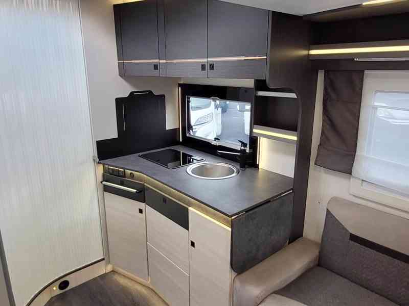 Ford 170PS Automat, Challenger 260 Premium Graphite Paket - foto 20