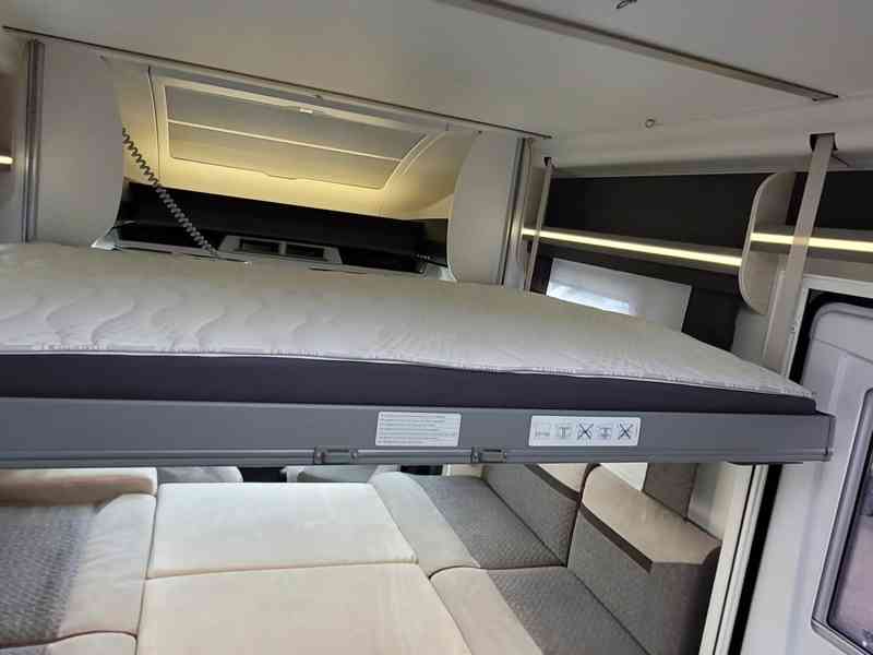 Ford 170PS Automat, Challenger 260 Premium Graphite Paket - foto 17