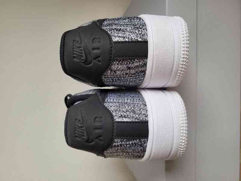 Nike Air Force 1 Flyknit, tenisky, vel. 44, NOVÉ - foto 5